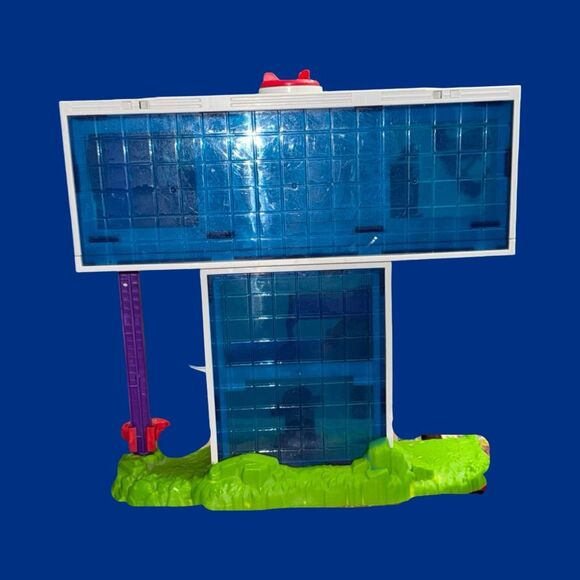 Imaginext Teen Titan Go Tower Gorilla Beast & Transforming Battle Rig - Picture 5 of 13